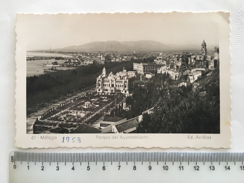 Postales: POSTAL. MALAGA. PARQUE DEL AYUNTAMIENTO. ED. ARRIBAS. H. 1950?.