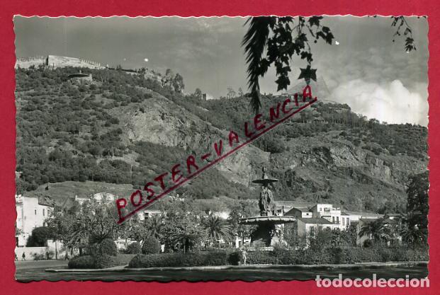 Postales: POSTAL MALAGA FUENTE DEL PARQUE Y GIBRALFARO , ORIGINAL P89559