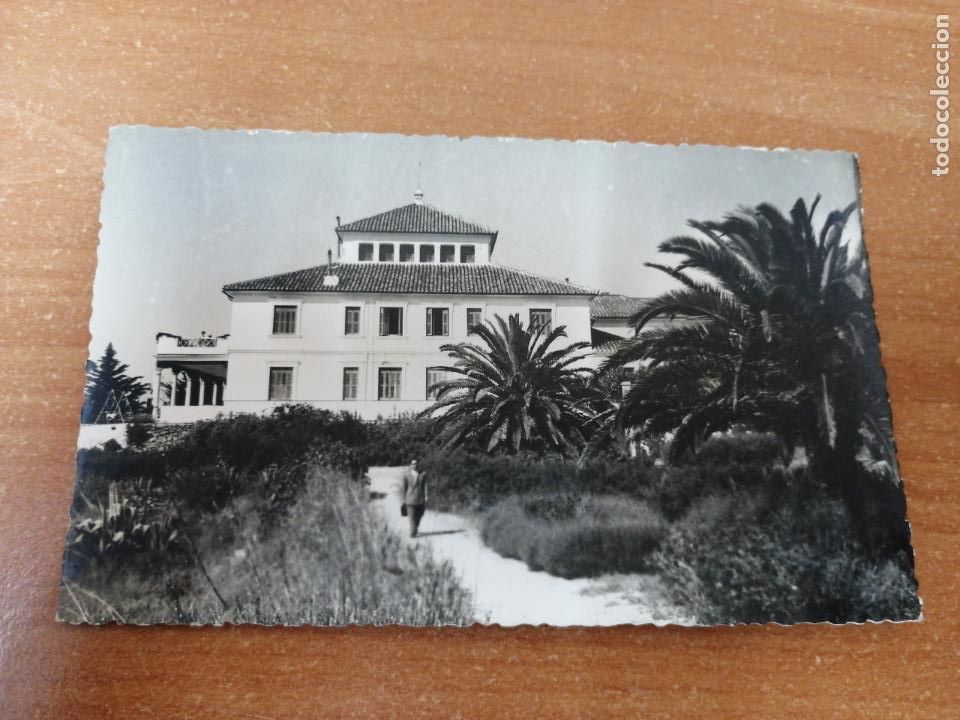 Postales: ANTIGUA POSTAL DE TORREMOLINOS ( MALAGA ) HOTEL LA ROCA , SIN CIRCULAR