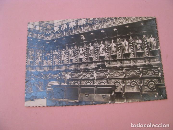 Postales: CADIZ. CATEDRAL DETALLE DEL CORO. ED. GARCIA GARRABELLA. LEER LA DESCRIPCION.