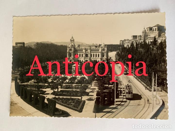 Postales: Postal antigua de Malaga. Jardines del Ayuntamiento.