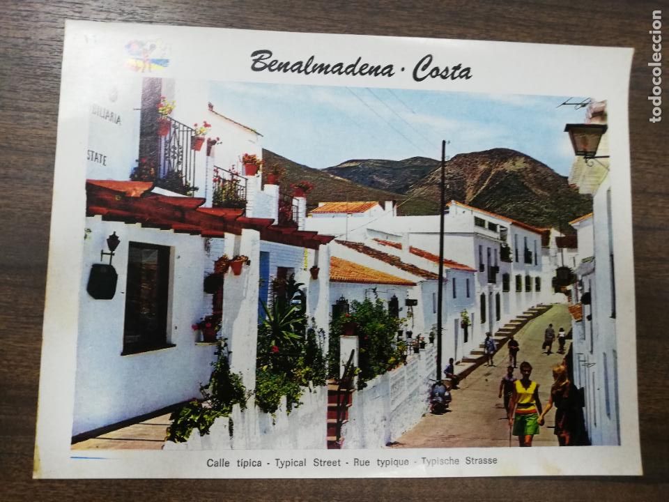 Postales: TARJETA POSTAL. FOTOGRAFICA. BENALMADENA. COSTA. CALLE TIPICA. MEDIDAS : 23 X 17 CM APROX.