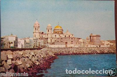 Postales: POSTAL DE CADIZ MURALLAS Y CATEDRAL ANDALUCIA POSTCARD POSTKARTE CC03418
