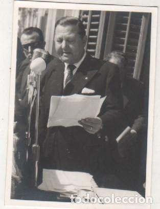 Postales: Fotograf&iacute;a 10 x 7 cm Despedida de Felipe Arche, gobernador Civil Jaen. A&ntilde;os 60. Optica Amate