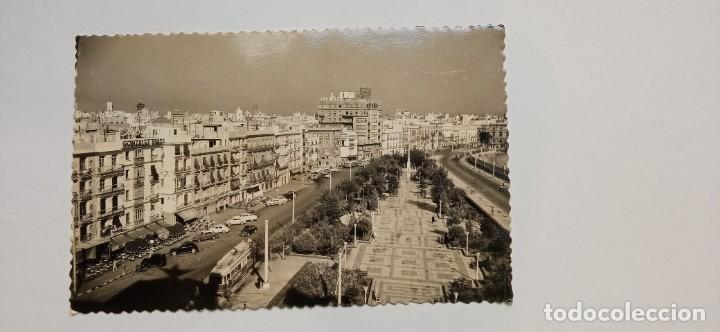 Postales: POSTAL ANTIGUA DE CADIZ AVENIDA DE RAMON CARRANZA 1962 CIRCULADA