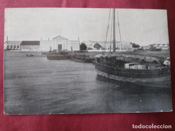 Postkarten: La Carraca. Entrada. Cartela pegada en el reverso. Sin circular.