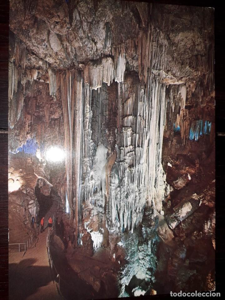 Postcards: N&ordm; 3143 POSTAL CUEVA DE NERJA MALAGA GRAN COLUMNA DE LA SALA DEL CATACLISMO