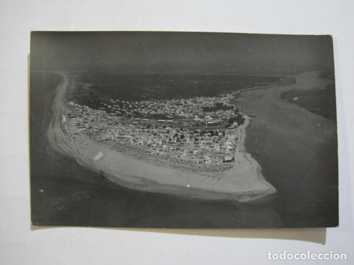 Postales: HUELVA-VISTA GENERAL DE PUNTA UMBRIA-AEROPOST-9-POSTAL ANTIGUA-(76.572)