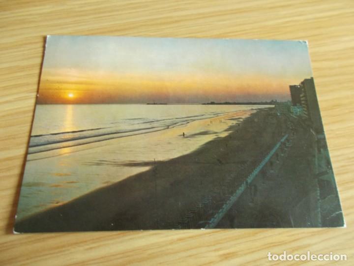 Postales: CADIZ -- PUESTA DE SOL EN LA PLAYA VICTORIA