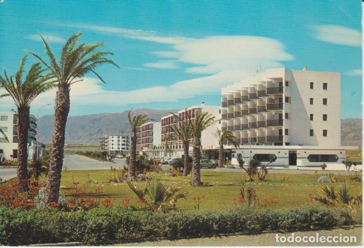 Postales: (97) URB ROQUETAS DE MAR . ALMERIA AVENIDA DEL MEDITERRANEO... 1 ESQUINA CON LIGERO DOBLEZ