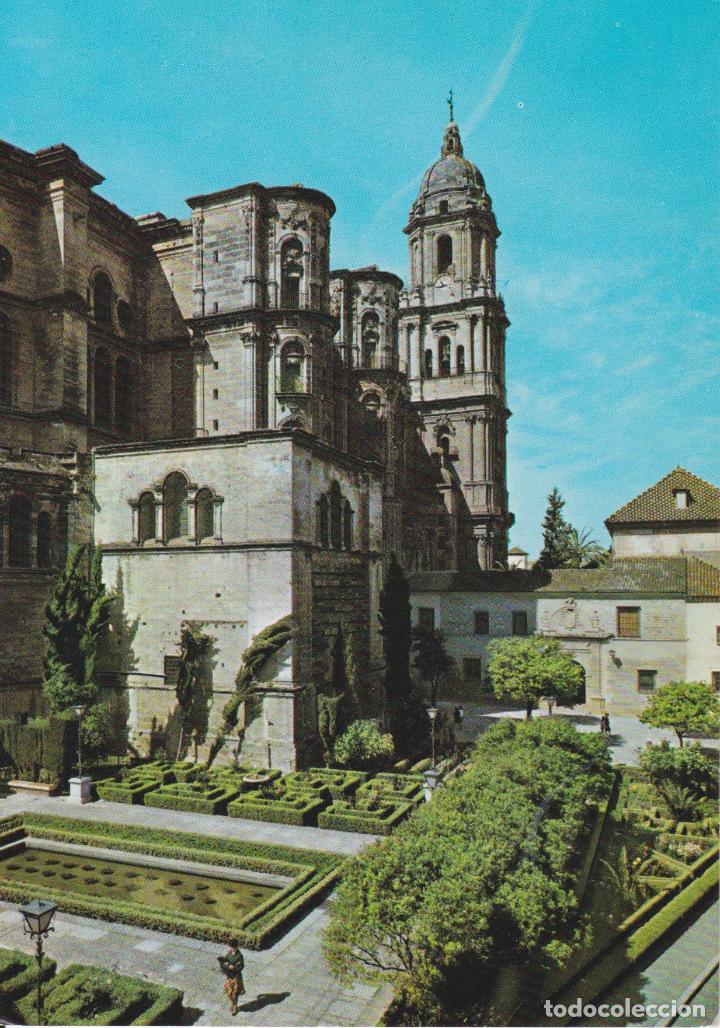 Postales: MALAGA, CATEDRAL, FACHADA NORTE Y TORRE - GARCIA GARRABELLA N&ordm;30 - EDITADA EN 1963 - ESCRITA