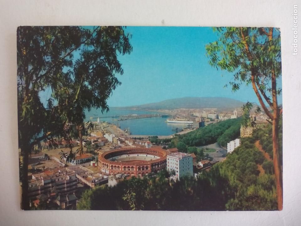 Postales: POSTAL. 901. MALAGA. VISTA PARCIAL, PLAZA DE TOROS Y PUERTO. A&Ntilde;OS 60. ESCRITA . POST CARD.