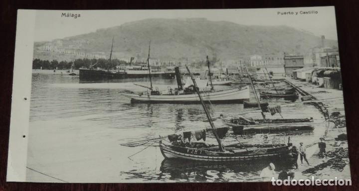 Postales: POATAL DE MALAGA, PUERTO Y CASTILLO, N.22, ED.DOMINGO DEL RIO, NO CIRCULADA.