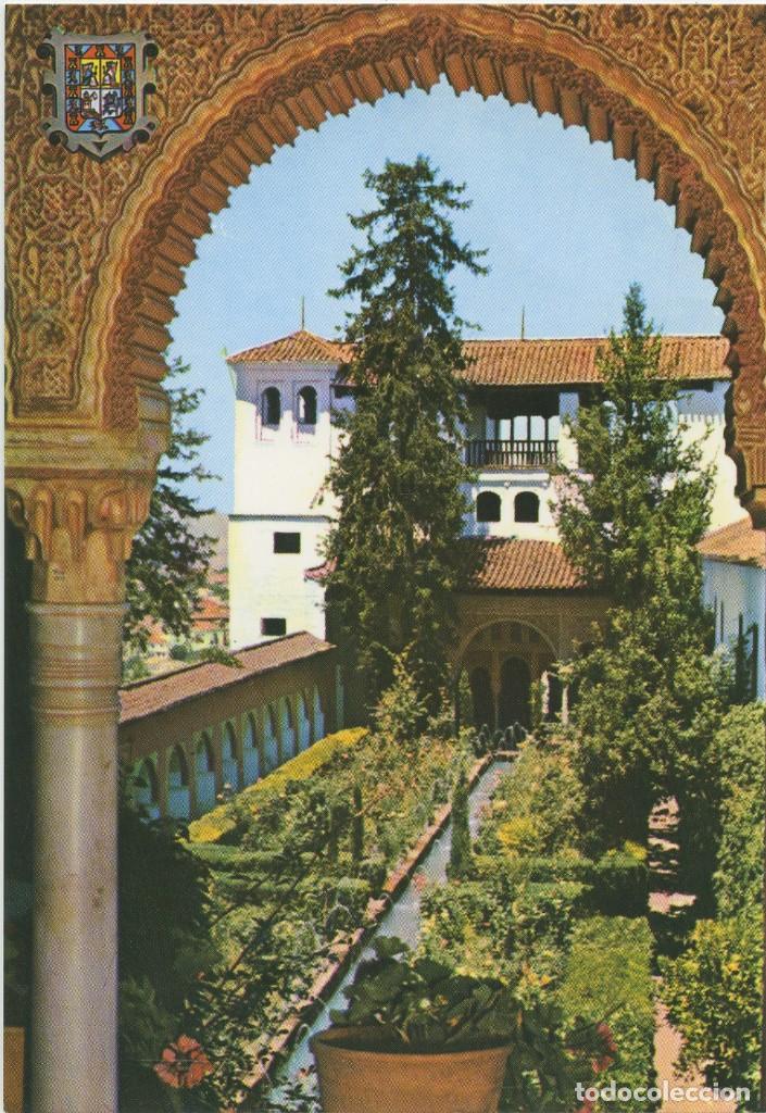 Postales: SERIE 45-N&ordm; 27-GRANADA. Generalife. Mirador, patio de la Acequia. ED. A. ZERKOWITZ