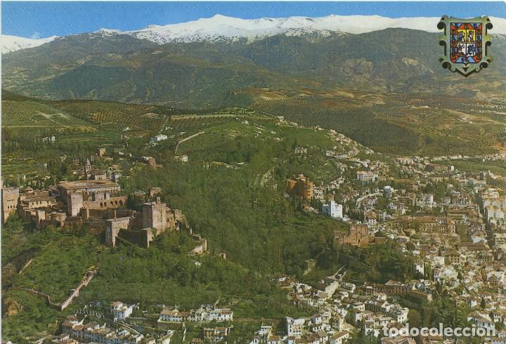 Postales: SERIE 45-N&ordm; 632-GRANADA. La Alhambra. Ciudad y Sierra Nevada. Sin circular. ED. A. ZERKOWITZ
