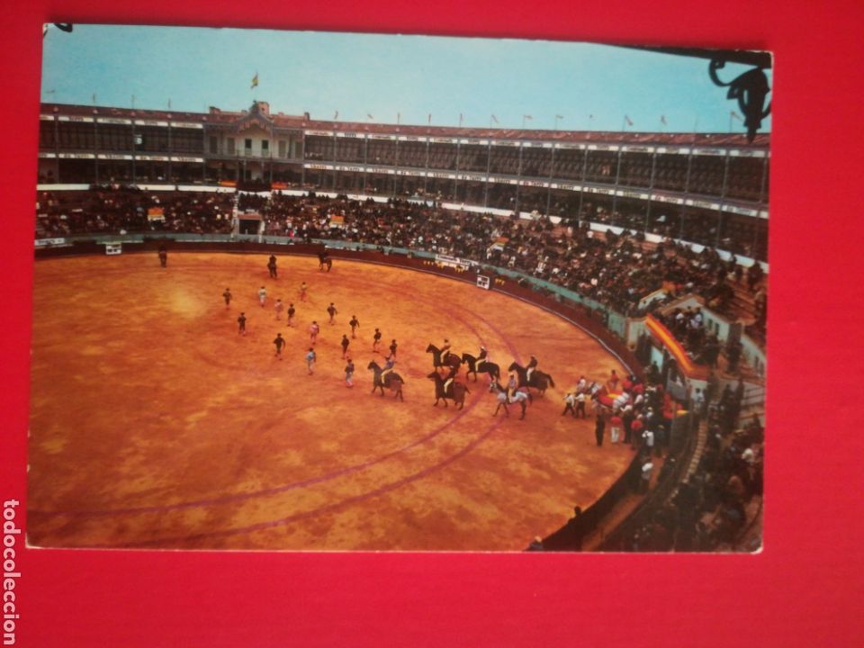 Postales: Puerto de Santa Mar&iacute;a. Plaza de toros, Salida de cuadrillas.