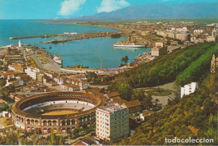 Postales: (56) MALAGA . PUERTO Y PLAZA DE TOROS