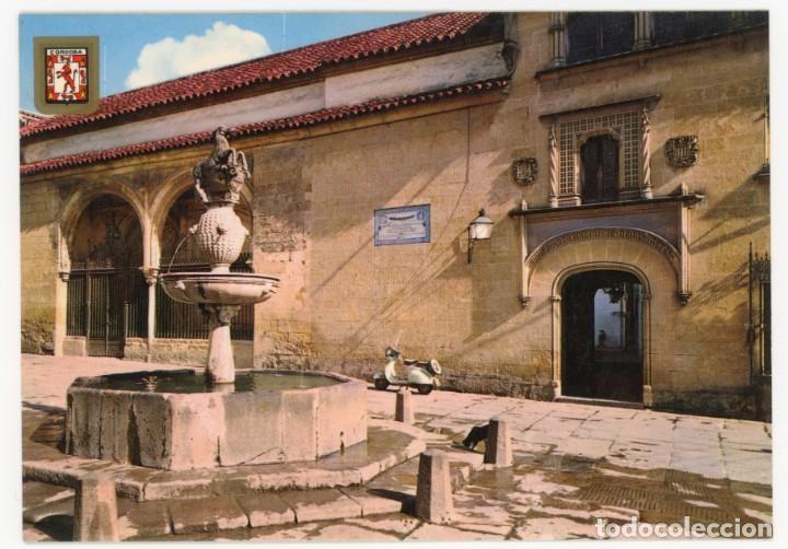 Postales: em0703 cordoba vista de la plaza del potro y museo 1964 escudo de oro n&ordm;795 vespa
