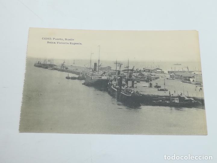 Postcards: TARJETA POSTAL. CADIZ. PUERTO, MUELLE REINA VICTORIA EUGENIA. HAUSER Y MENET