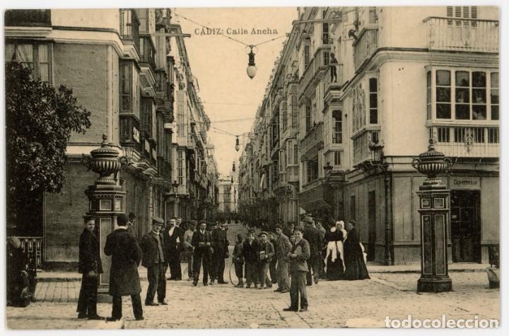 Postcards: ea1211 cadiz calle ancha hauser y menet animada