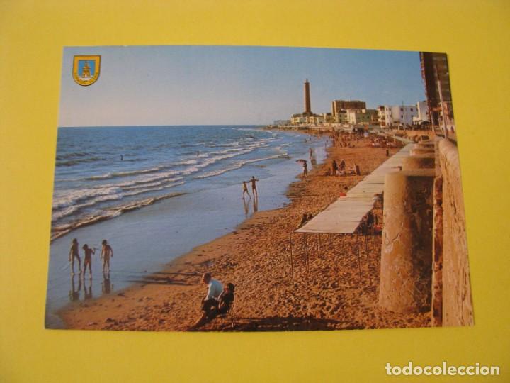 Postales: POSTAL DE PLAYA DE REGLA. EXCL. CASA VITO-CHIPIONA. 1972.