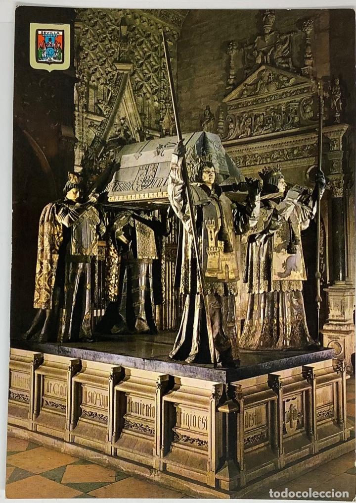 Postcards: SEVILLA, catedral Monumento a Col&oacute;n, pante&oacute;n. Dom&iacute;nguez, escrita 1965