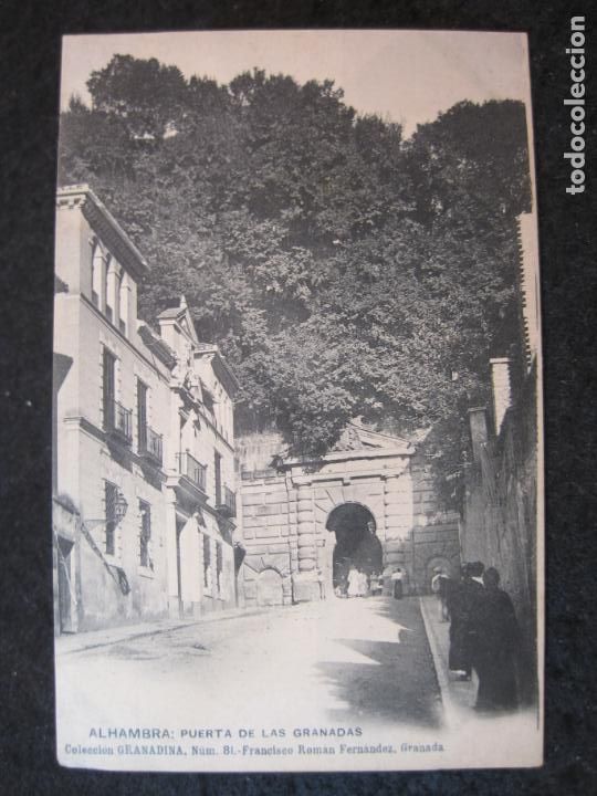 Postales: GRANADA-ALHAMBRA-PUERTA DE LAS GRANADAS-COL&middot;GRANADINA NUM 81-POSTAL ANTIGUA-(85.031)