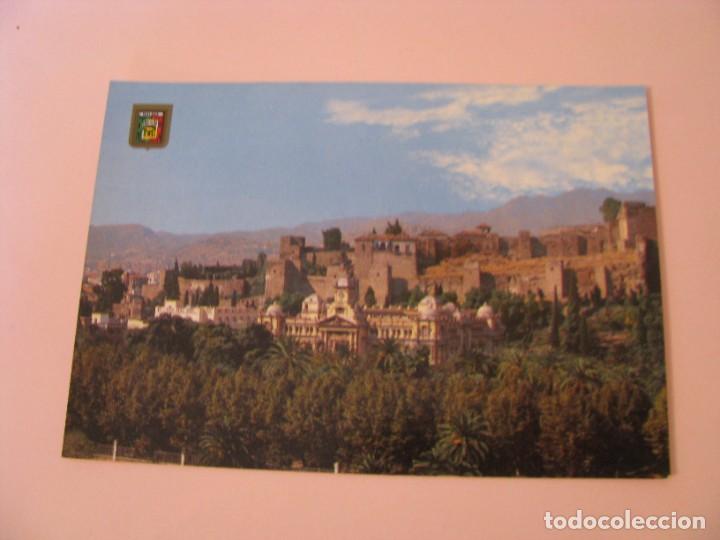 Postales: POSTAL DE MALAGA. AYUNTAMIENTO Y ALCAZABA. ED. DOMINGUEZ N&ordm; 57.