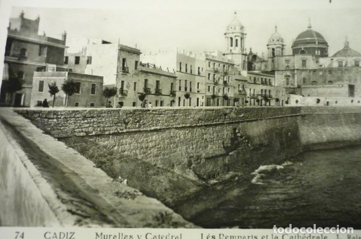 Postales: POSTAL CADIZ MURALLAS CATEDRAL ESCRITA CM