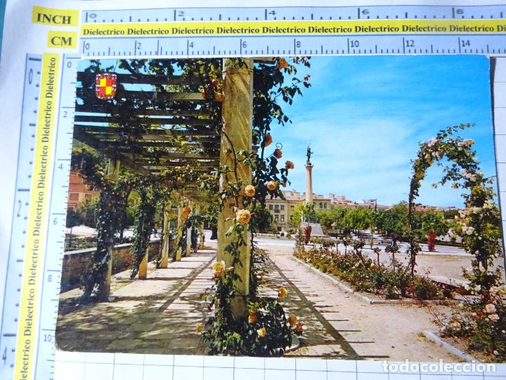 Postales: POSTAL DE JAEN. PARQUE DE LA VICTORIA Y ESTATUA DE LAS BATALLAS. 1202 SUBIRATS. 2431