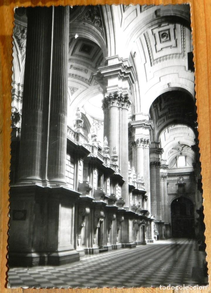 Postales: FOTO POSTAL DE JAEN, N.3, NAVE SANTA IGLESIA CATEDRAL, ED. SICILIA, CIRCULADA.