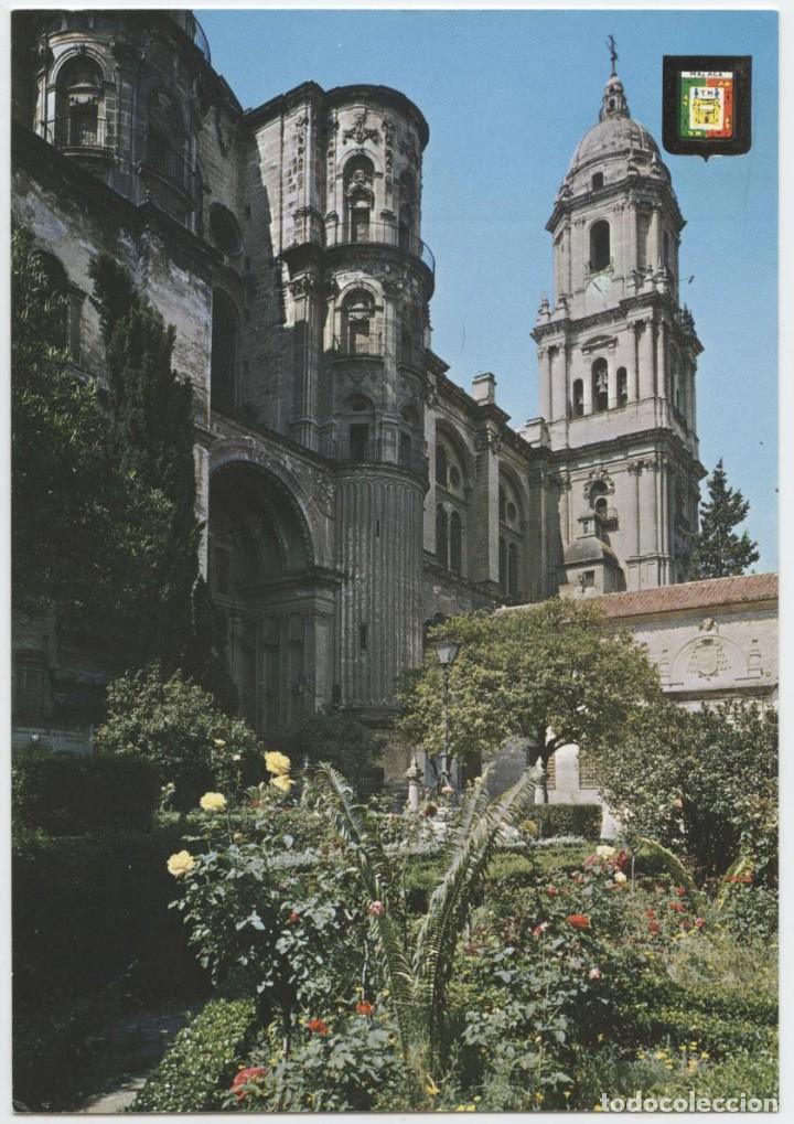 Postales: N&ordm; 80-M&Aacute;LAGA. Costa del Sol. Catedral. Puerta de las Cadenas. Sin circular. ED. DOM&Iacute;NGUEZ