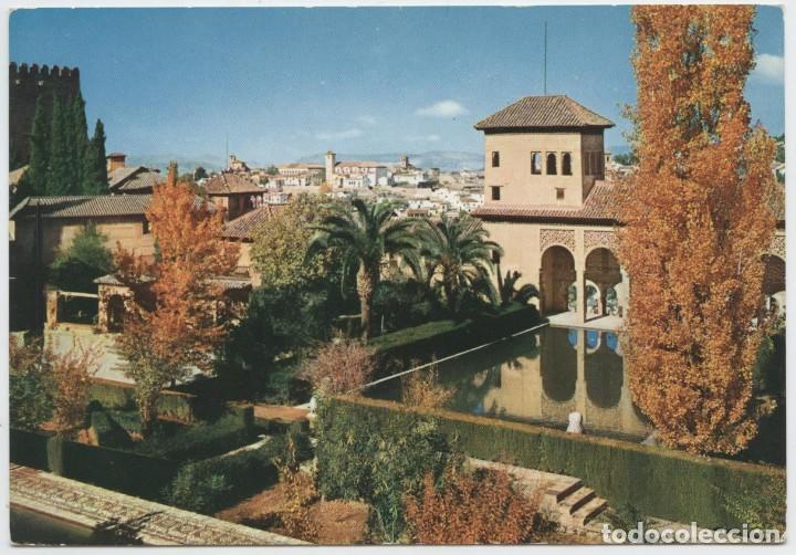 Postales: Serie 204-N&ordm; 405-GRANADA. Alhambra. Jardines del Partal. Sin circular. ED. FOTOCOLOR J. FERN&Aacute;NDEZ
