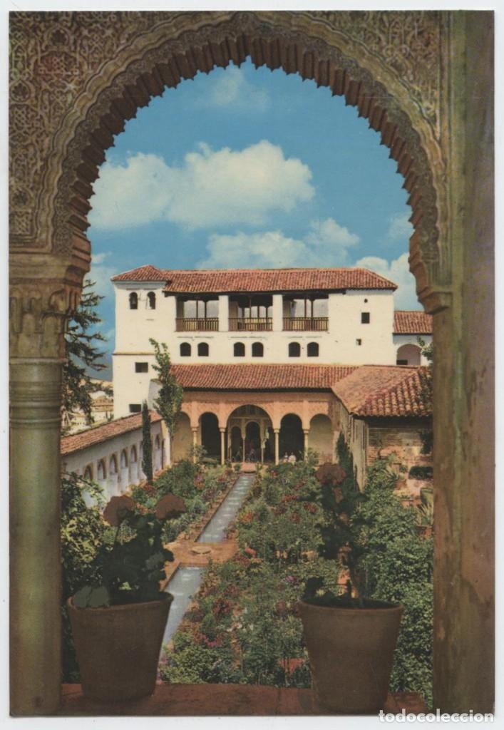 Postales: N&ordm; 1.074-GRANADA. Generalife. Patio de la Acequia. Sin circular. ED. FRANCISCO GALLEGOS