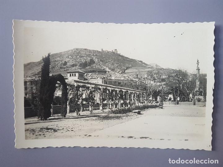 Postales: 103 - JAEN - EL PARQUE - SIN CIRCULAR