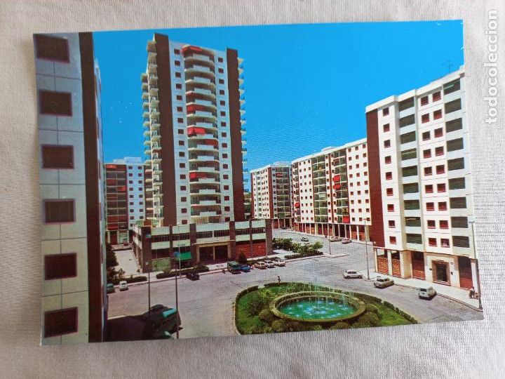 Postales: MALAGA. N&ordm; 115. PLAZA BASCONIA. EDITORIAL VISTA CROM A&Ntilde;OS 60 POSTAL SIN CIRCULAR