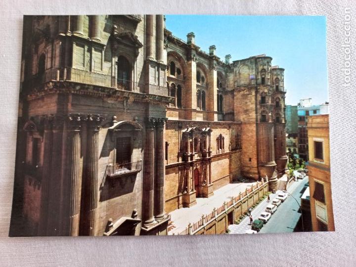 Postales: N&ordm; 112 MALAGA VISTA PARCIAL DE LA CATEDRAL EDICIONES VISTA CROM A&Ntilde;OS 60 SIN CIRCULAR