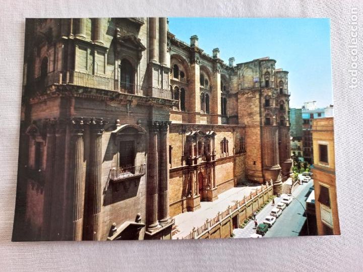 Postales: N&ordm; 112 MALAGA VISTA PARCIAL DE LA CATEDRAL EDICIONES VISTA CROM A&Ntilde;OS 60 SIN CIRCULAR