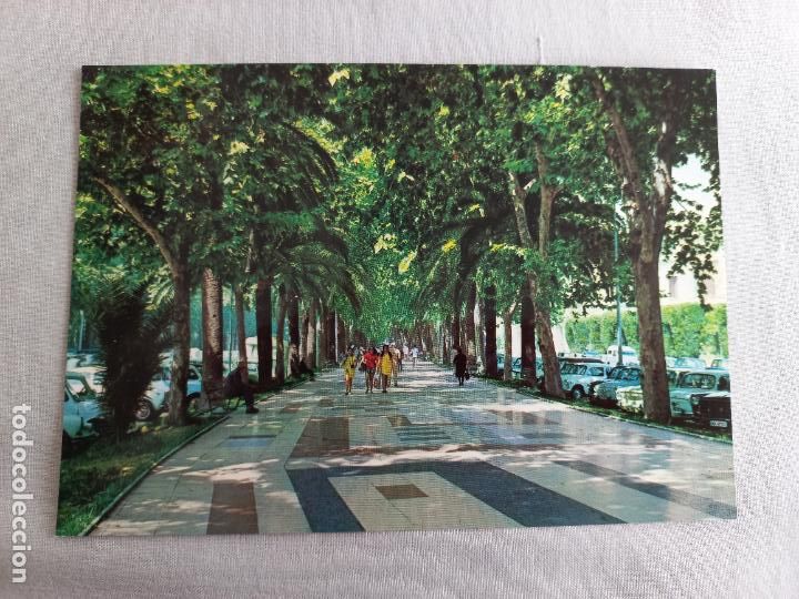 Postales: N&ordm; 106 MALAGA PASEO DEL PARQUE. COSTA DEL SOL. EDICIONES VISTA CROM. A&Ntilde;OS 60 SIN CIRCULAR