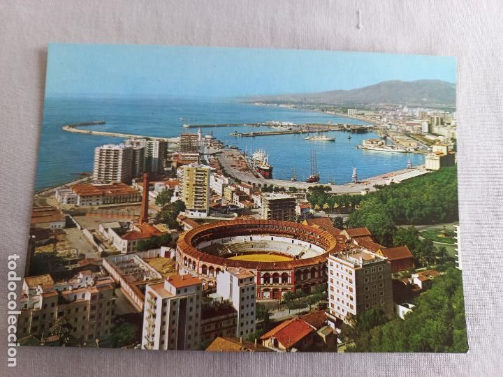 Postales: N&ordm; 13 MALAGA PLAZA DE TOROS Y VISTA GENERAL DEL PUERTO. EDICIONES SAETA A&Ntilde;OS 60 SIN CIRCULAR
