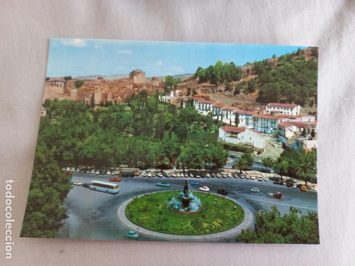Postales: N&ordm; 116 MALAGA FUENTE DEL PARQUE Y JARDINES DE PUERTA OSCURA EDICIONES VISTA CROM A&Ntilde;OS 60 POSTAL S/C