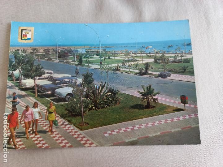 Postales: N&ordm; 53 FUENGIROLA PASEO MARITIMO PLAYA MALAGA COSTA DEL SOL EDICIONES FISA A&Ntilde;OS 60/70 POSTAL S/C