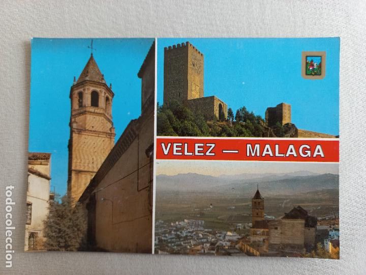 Cartoline: N&ordm; 3 VELEZ MALAGA FORTALEZA IGLESIA SANTA MARIA IGLESIA SAN JUAN POSTAL EDICIONES FISA. SIN CIRCULAR