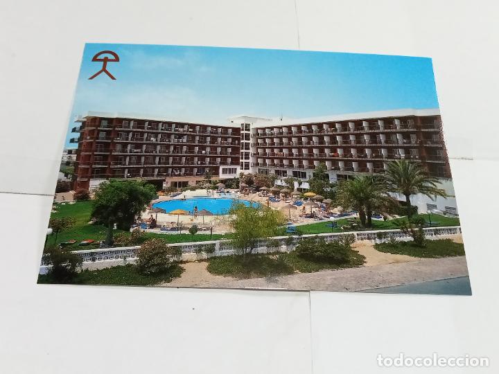 Cartes Postales: TARJETA POSTAL. ROQUETAS DE MAR, ALMER&Iacute;A. HOTEL ALIS. 55. ED ARRIBAS