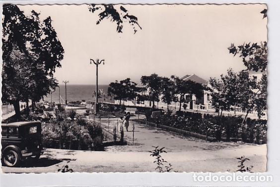 Postales: 25 Ciudad de Marbella. Paseo de Jos&eacute; Antonio. Al fondo el bello mar. Ediciones Arribas Sin circular.