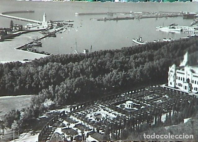 Postales: MALAGA . EL PARQUE Y LA FAROLA - Foto 1