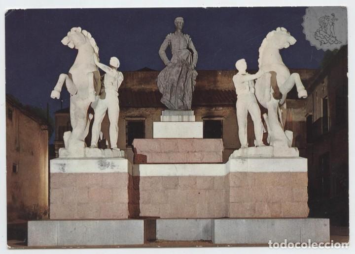 Postales: N&ordm; 603-C&Oacute;RDOBA. Monumento a Manolete. Sin circular. ED. BEASCOA