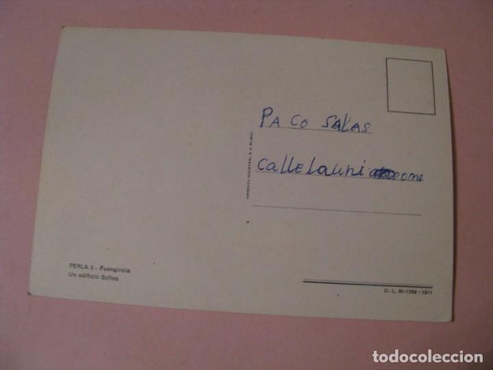Postales: POSTAL DE FUENGIROLA. EN EDIFICIO SOFICO. PERLA 3. 1971. - Foto 2