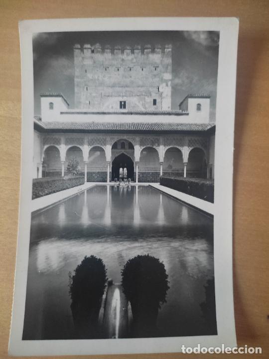Postales: GRANADA ALHAMBRA PATIO ARRAYANES N&ordm; 6 CIRCULADA 1956 - Foto 1