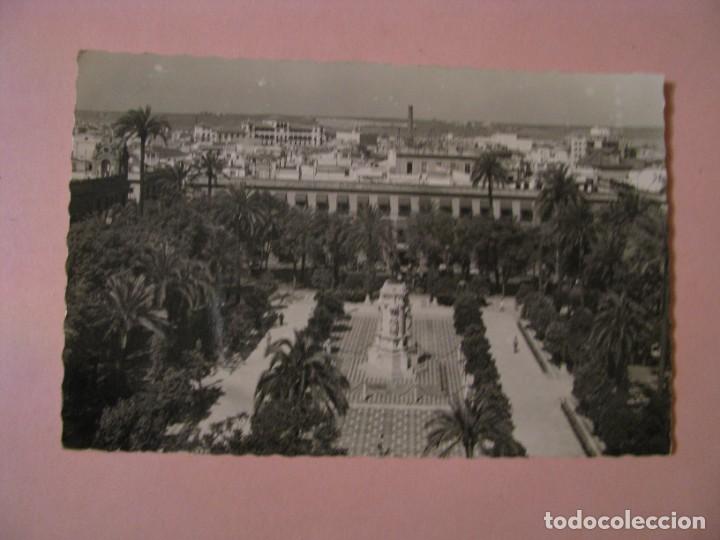 Postales: POSTAL FOTOGR&Aacute;FICA DE SEVILLA. PLAZA DE SAN FERNANDO. GARCIA GARRABELLA. CIRCULADA. 1959.